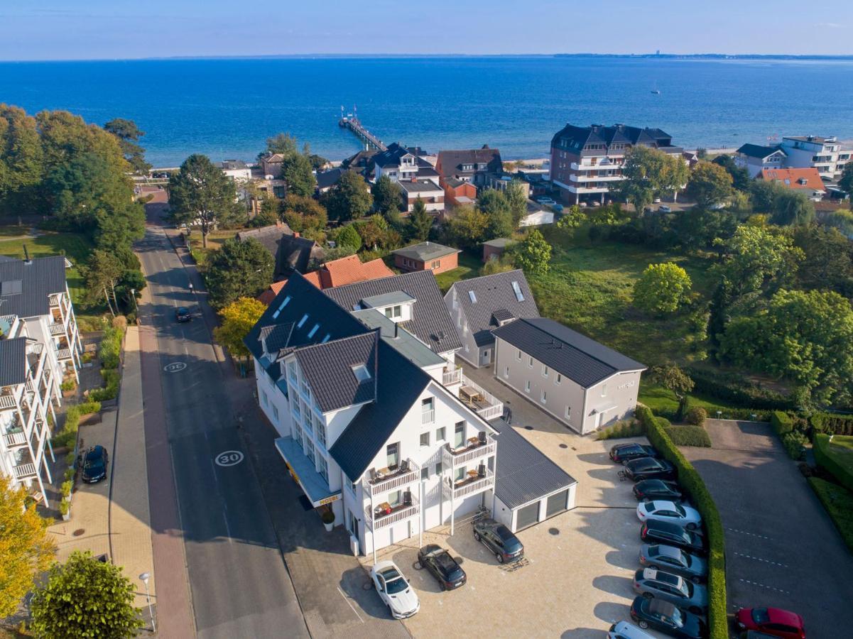 Hotel Meerzeit Scharbeutz Bagian luar foto