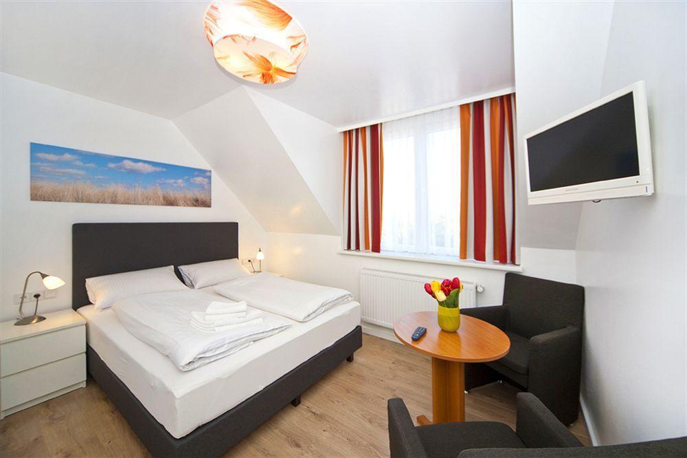 Hotel Meerzeit Scharbeutz Bagian luar foto